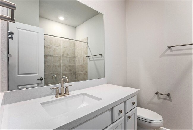 Building Photo - 21654 Lampeter River Ln