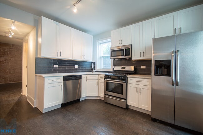 Building Photo - 1724 W. 21st St.