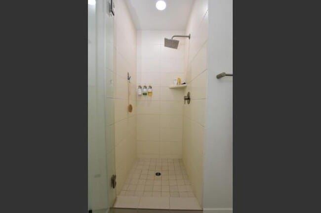 Building Photo - Charming 1 Bedroom Furnished Condo in NWX!