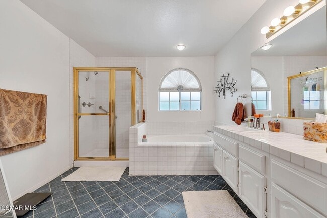 Building Photo - 5050 Golden Nugget Way