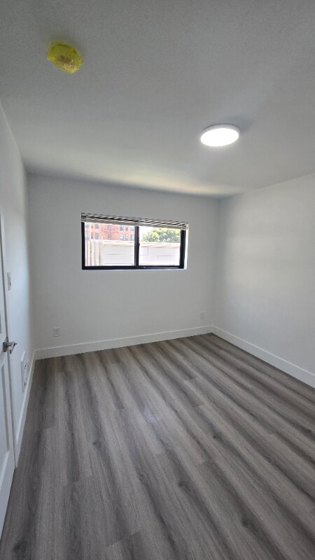 Building Photo - 140 Montecito Ave