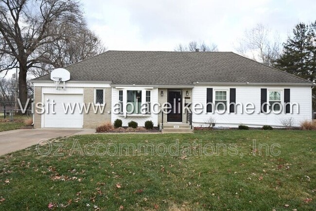 Building Photo - 9539 Kessler St