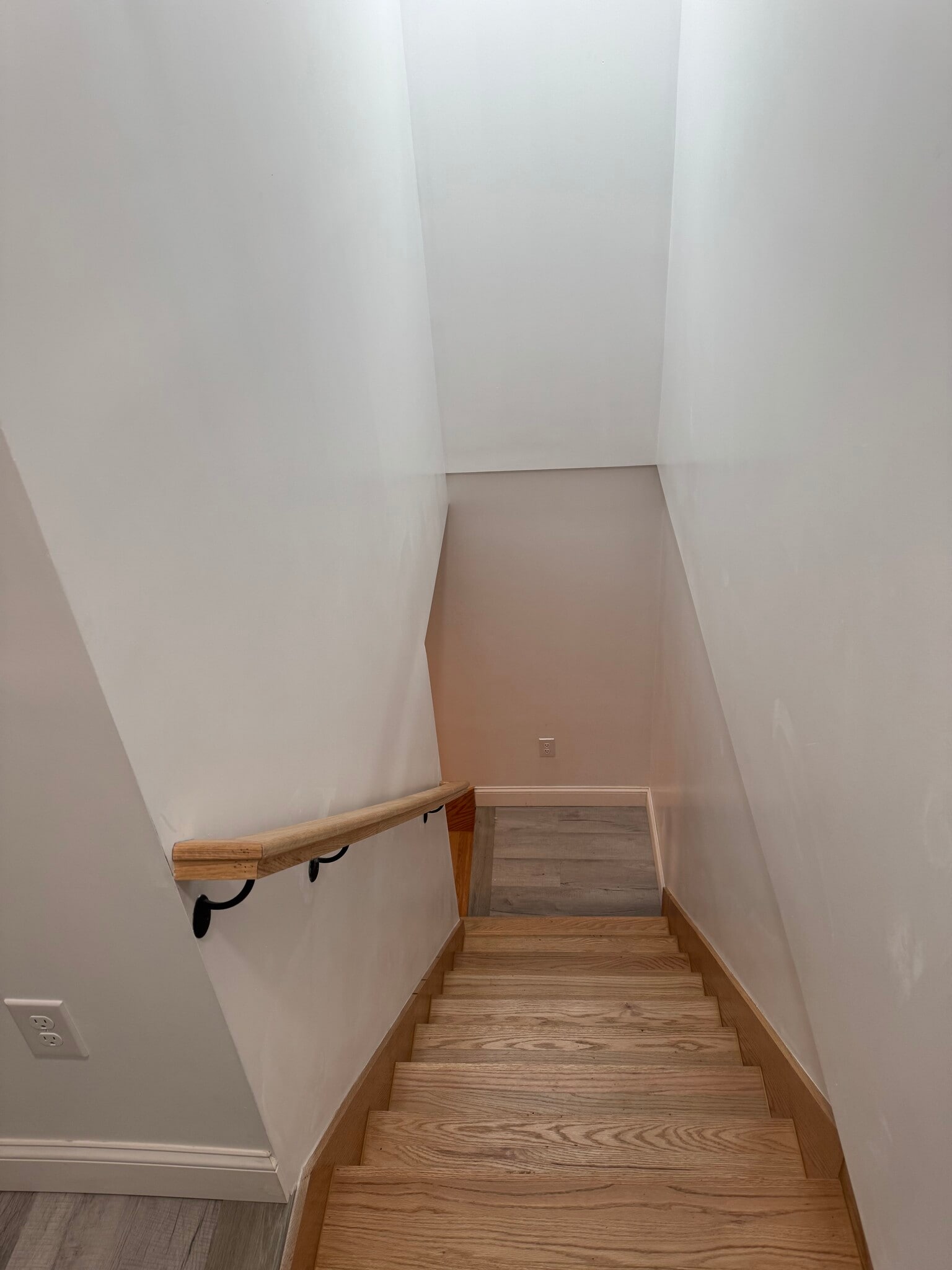 Building Photo - 36 Catskill Ave