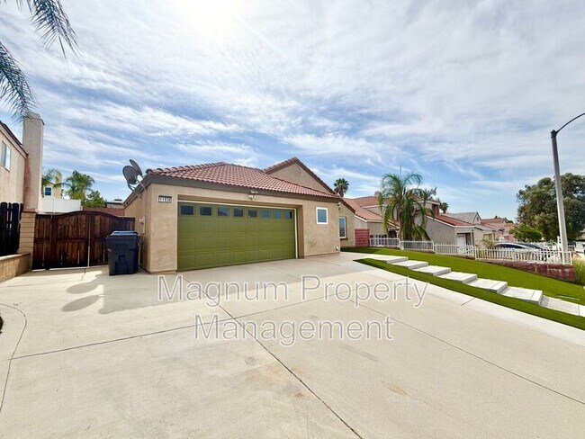 Building Photo - 11938 Venetian Dr