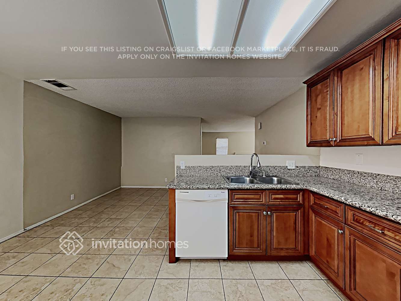 Building Photo - 9702 Forest Ave