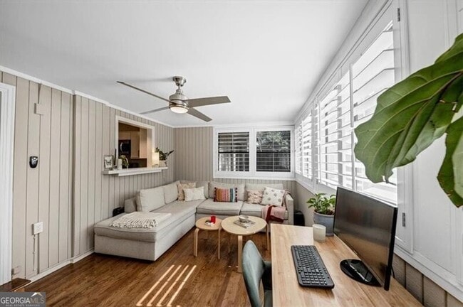 Building Photo - 37 La Rue Pl NW