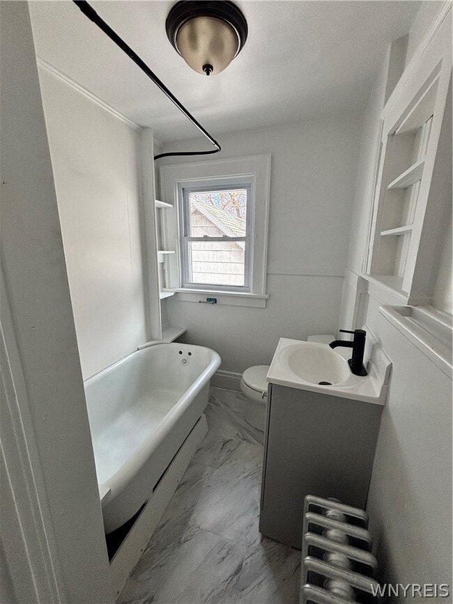 Building Photo - 510 6th St