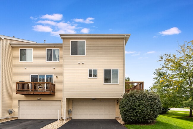 Building Photo - 24480 John Adams Dr