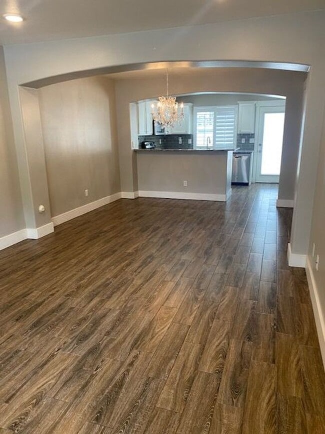 Building Photo - Come take a look at this spacious Rental