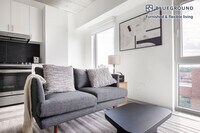 Building Photo - 343 W Schiller St