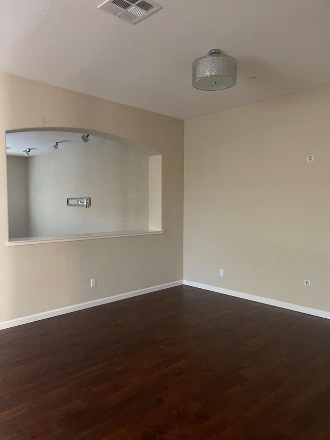Building Photo - 15514 St Clement Way