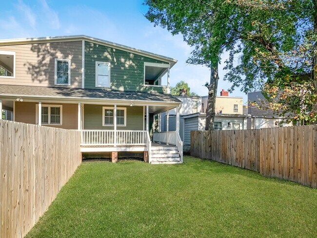 Building Photo - 3 Bed/2Bath Open Concept Home in Church Hi...