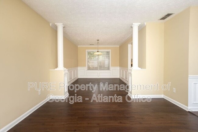 Building Photo - 2944 Monrovia Trail