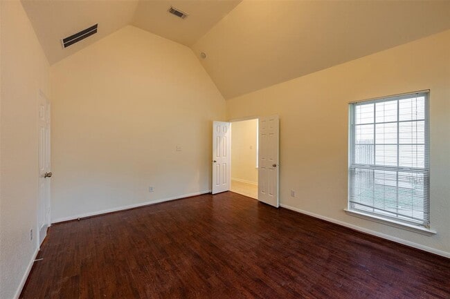 Building Photo - 7219 Crimson Sky Dr