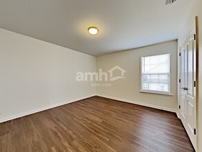 Building Photo - 113 Durham Ct