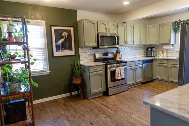 Building Photo - 3770 Cornish Ave