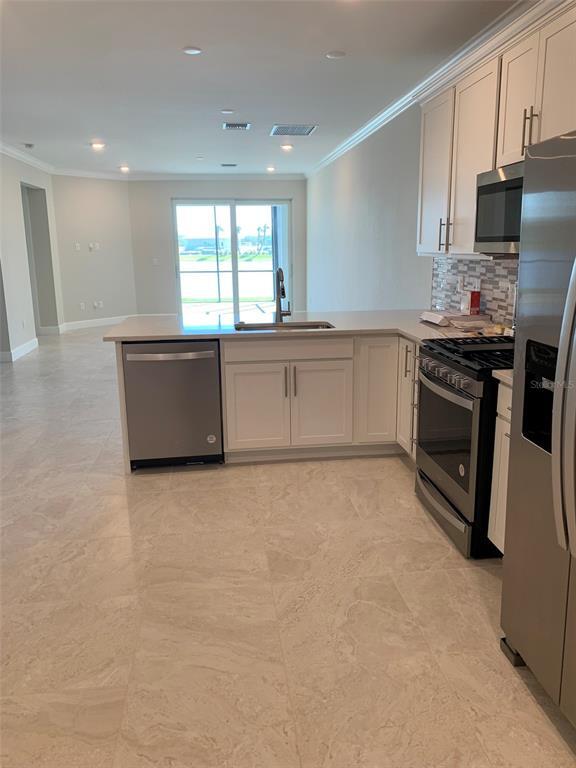 Building Photo - 9881 Bright Water Dr