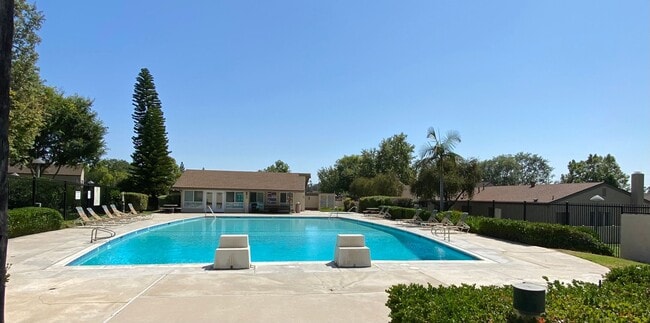 Building Photo - Available July 1, 2025!  A SFR for under $...