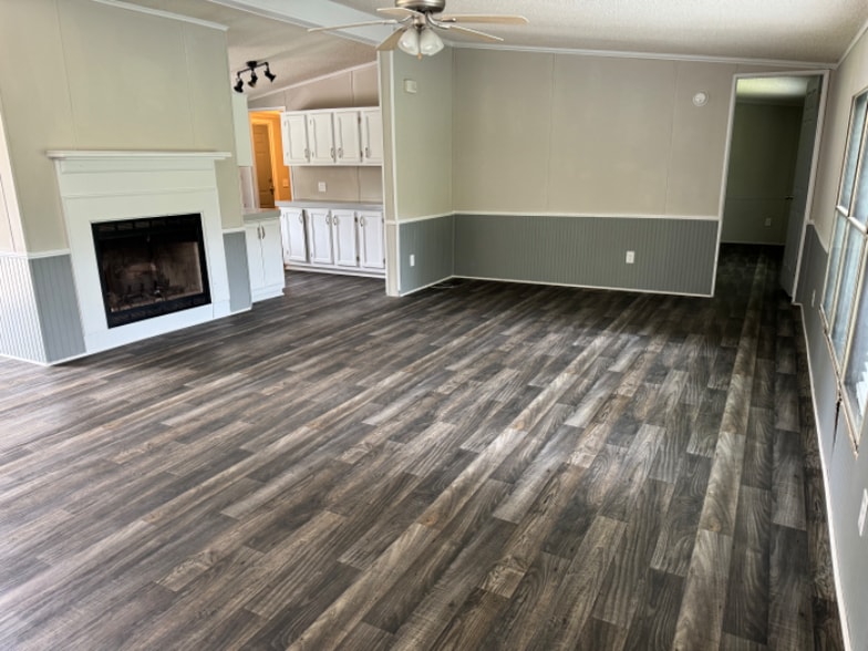 Building Photo - 3900 Johnson Rd