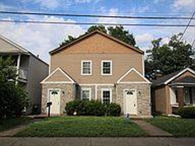 Building Photo - 2115 Bradley Ave