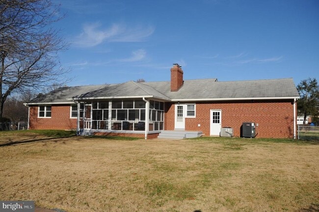 Primary Photo - 16632 Alden Ave