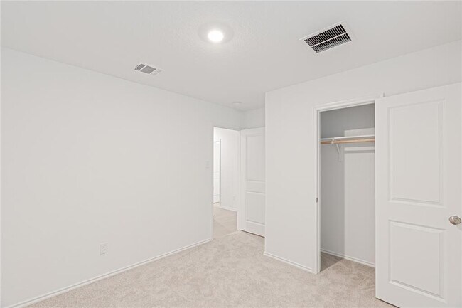 Building Photo - 117 Dark Victory Rd