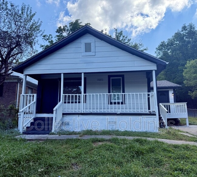 Building Photo - 7101 Naples Ave