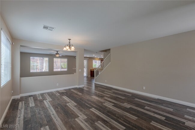 Building Photo - 145 Staplehurst Ave