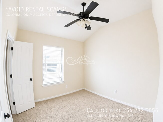 Building Photo - 4402 Lauren MacKenzie Dr