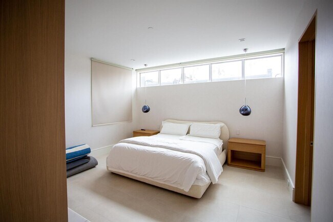 Building Photo - 110 Lofts