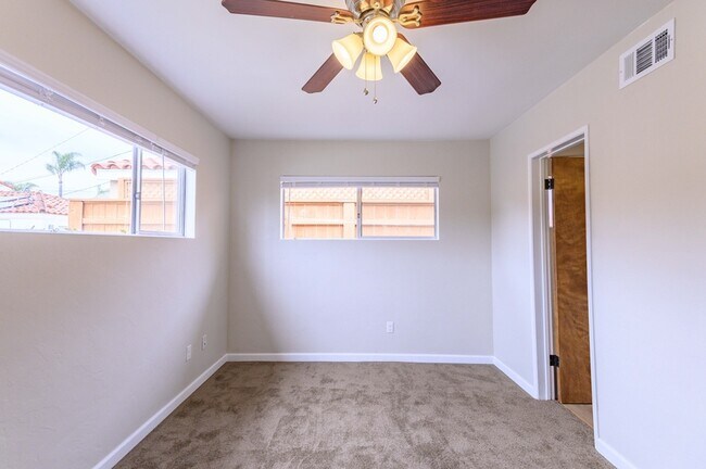 Building Photo - 358 I Ave
