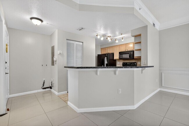 Building Photo - 175 Galicia Way