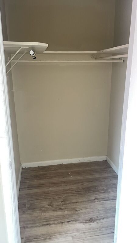 Building Photo - 218 S Tampa Ave