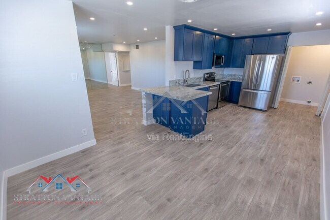 Building Photo - 2912 W Butler Dr