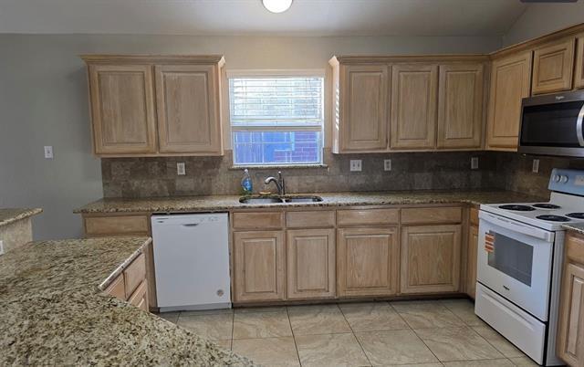 Building Photo - 6116 Silkcrest Trail