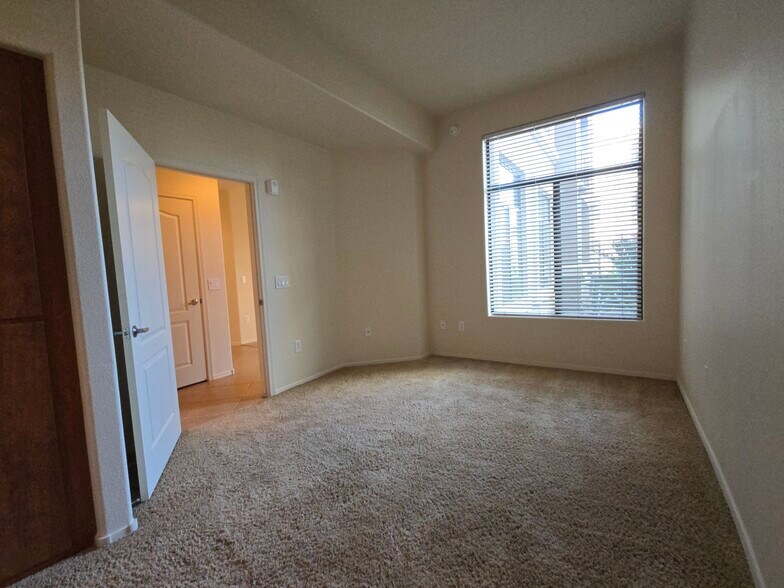 Building Photo - 11640 N Tatum Blvd