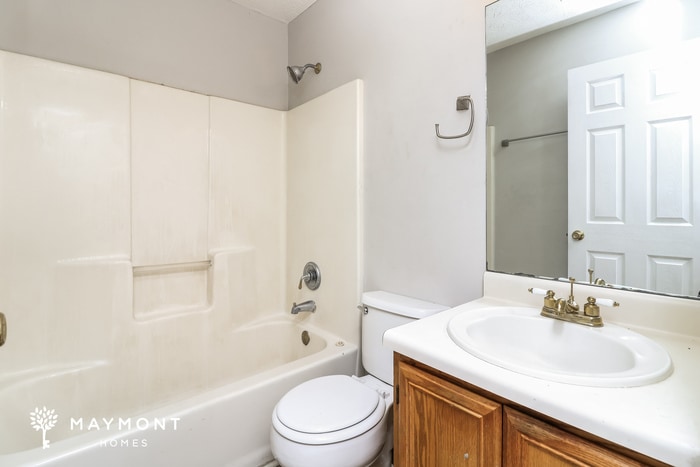 Building Photo - 1255 Martinique Ct SW