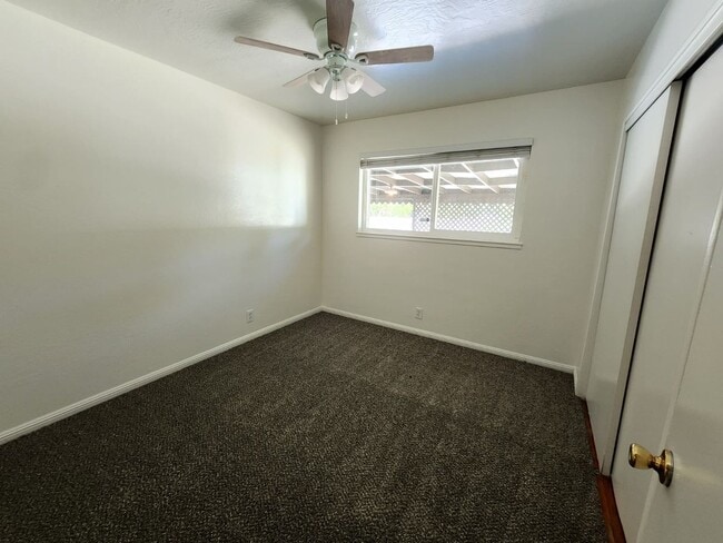 Building Photo - Rancho Cordova 3 Bedroom 2 Bath