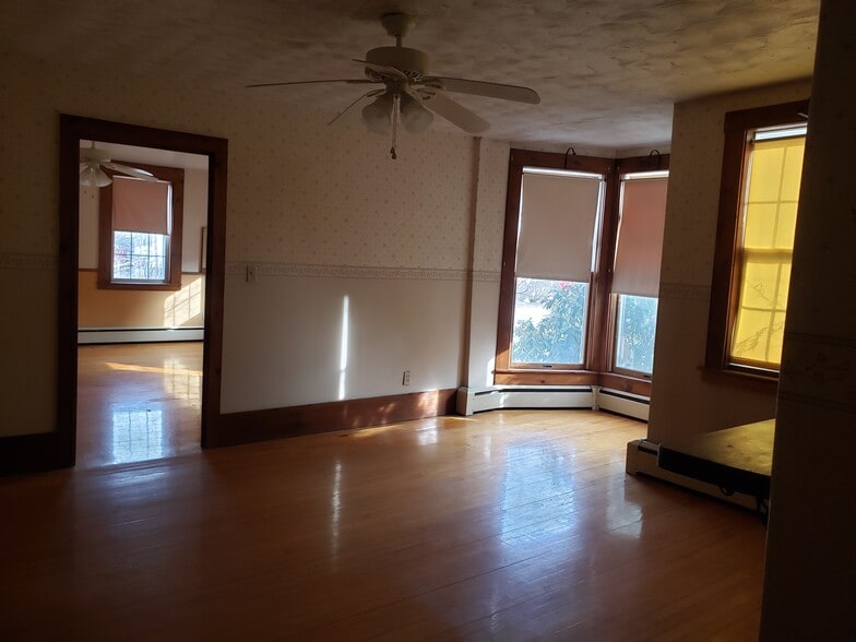 Building Photo - 8 Sewall St