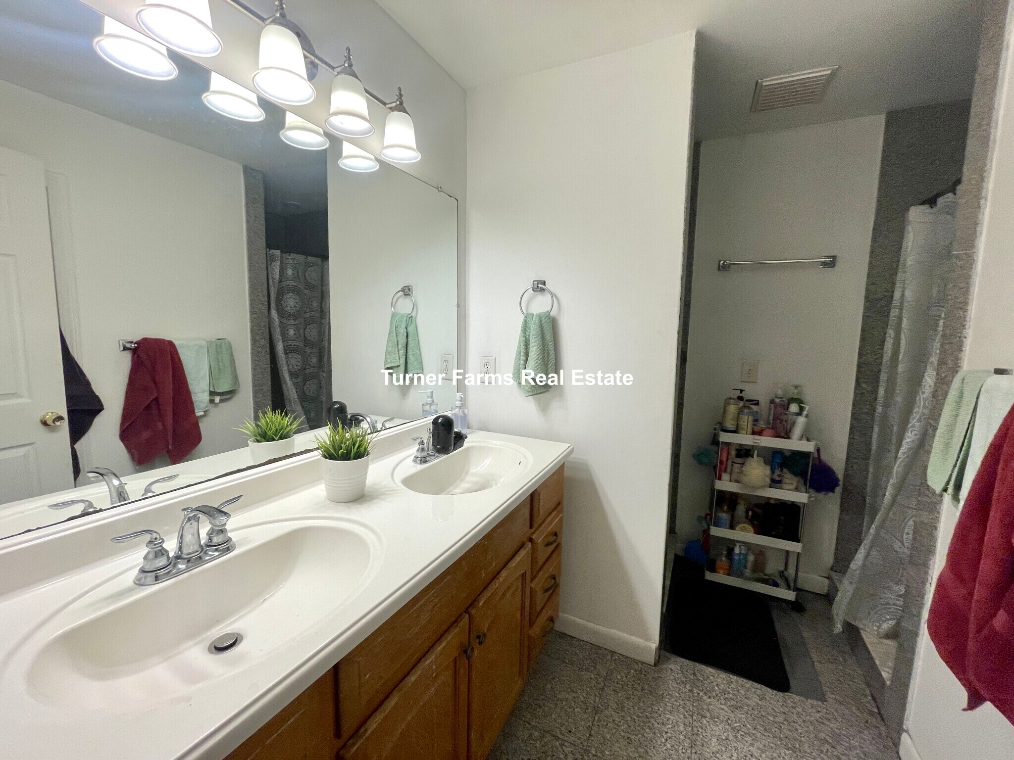 Building Photo - 10 Parker Hill Ave