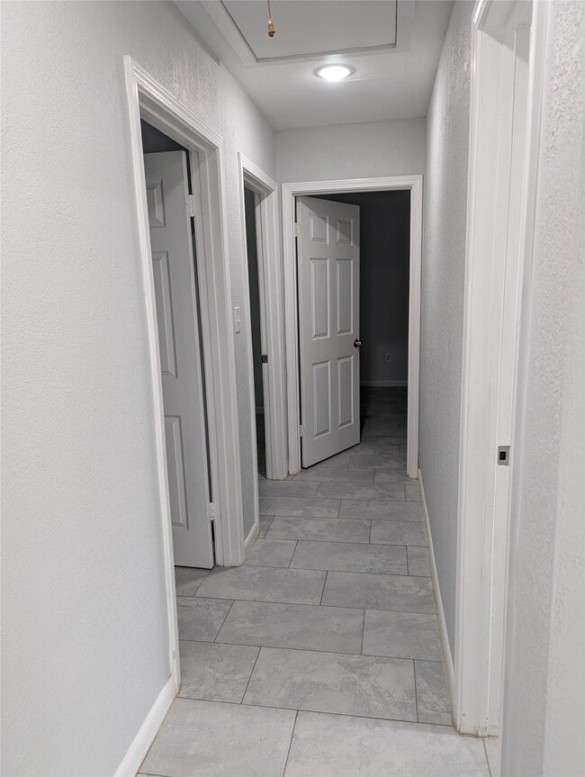 Building Photo - 5737 Alvarado Dr