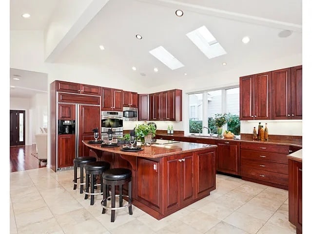Building Photo - 530 Irven Ct