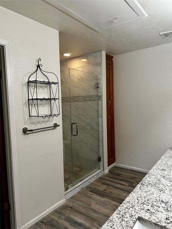 Building Photo - 16704 Ivy Grove Dr