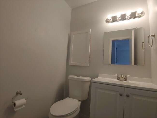 Building Photo - 2B/2B in Desirable Boulder Wimbledon Condos