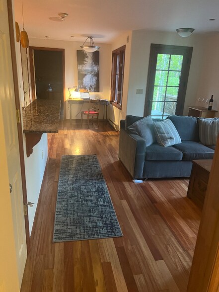 Building Photo - 95 Aspen Ridge Dr