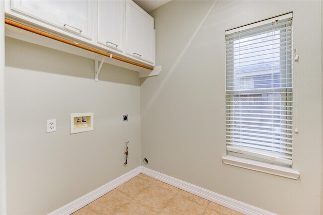 Building Photo - 12207 Lakewood Glade Ct