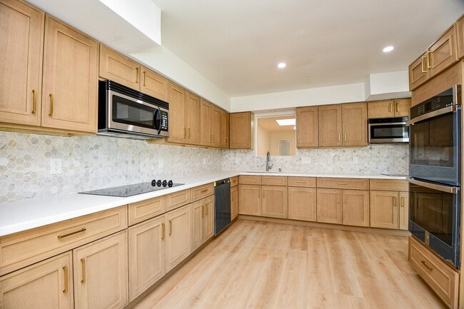 Building Photo - 7714 Teal Run Dr