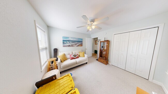 Building Photo - 123 Harbour View Dr