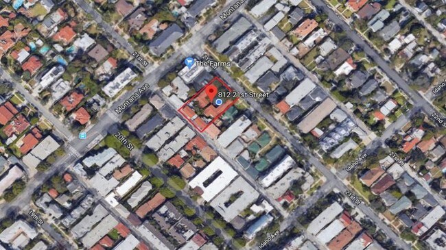 Aerial Photo - 812-818 21st Street