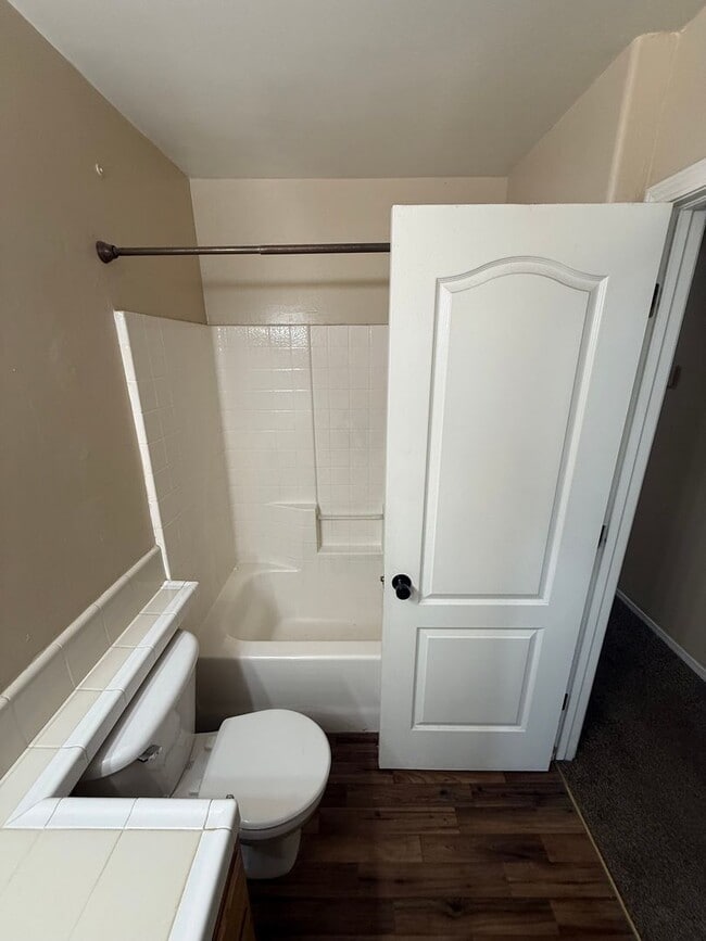 Building Photo - Cozy 3-Bedroom, 2-Bathroom Home in the Campus Park Neighborhood